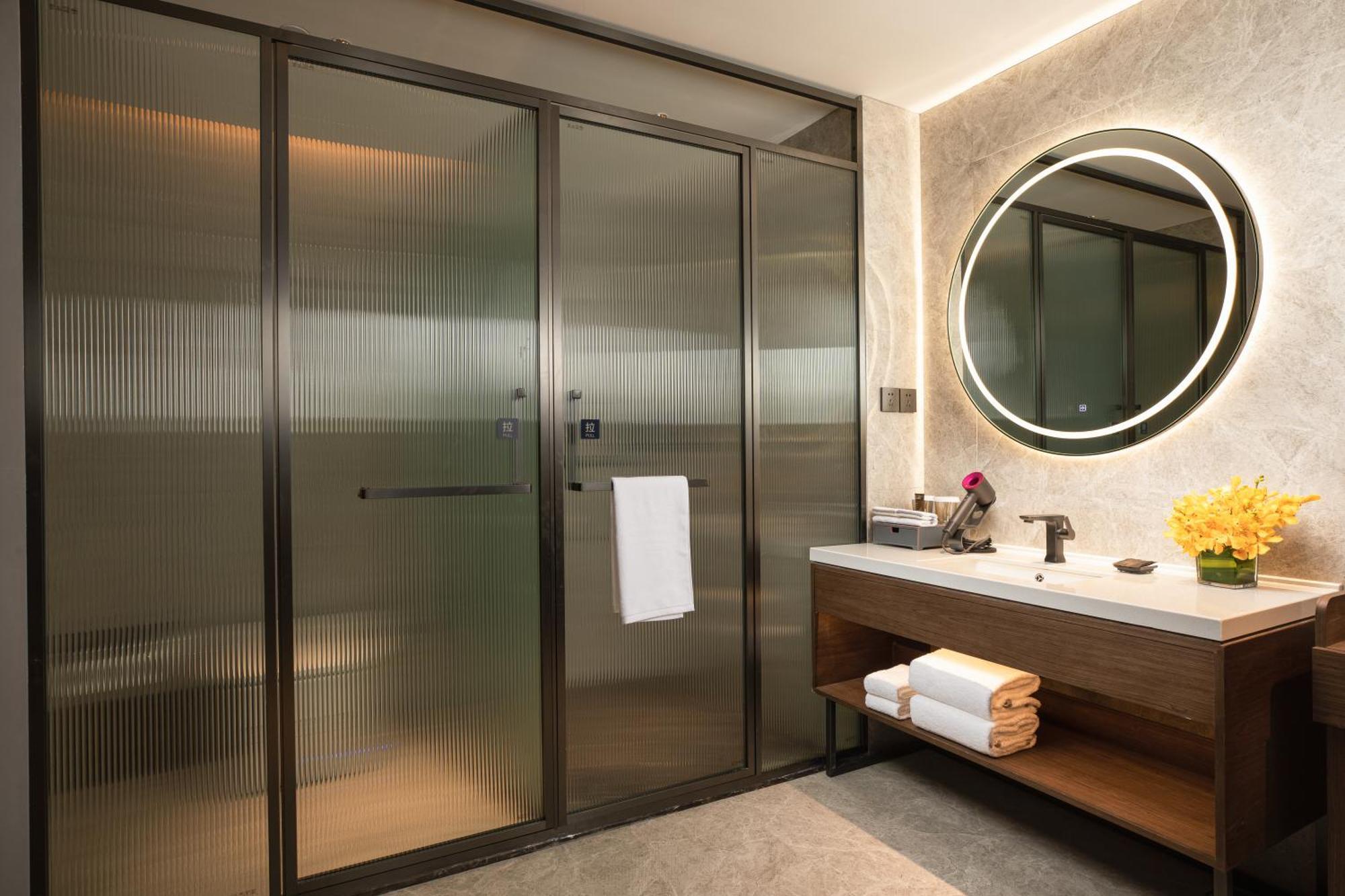 Urcove By Hyatt Shenzhen Futian Port Hotell Exteriör bild